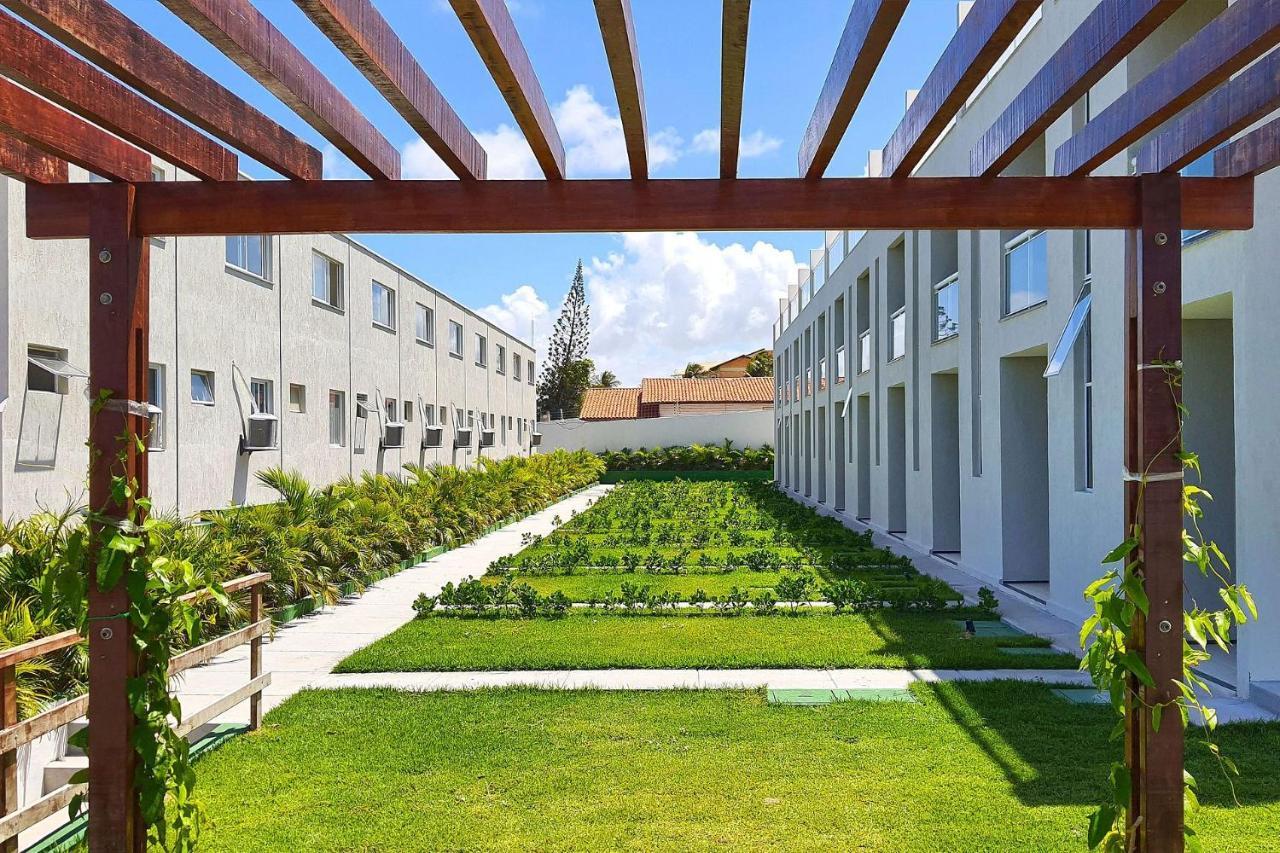 Beach Townhouses #C06 - Com Jacuzzi Por Carpediem Акірас Екстер'єр фото