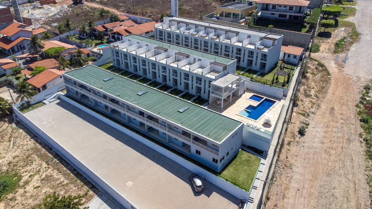 Beach Townhouses #C06 - Com Jacuzzi Por Carpediem Акірас Екстер'єр фото
